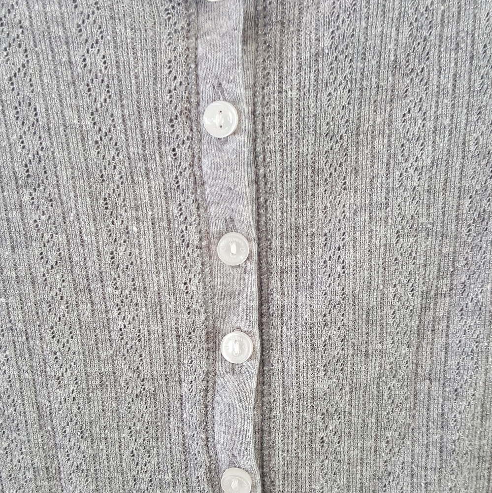 Victoria Secret L/S pullover - Picture 2 of 5